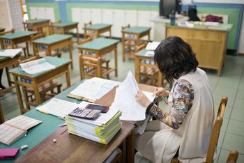 Pamiętasz szkolne wywiadówki? Sprawdź się w krzyżowce