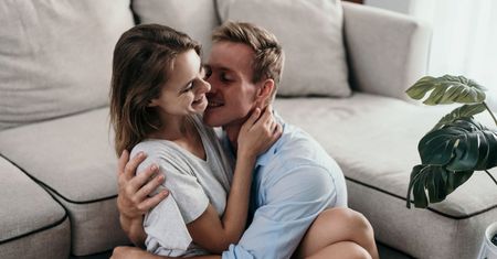 Seks po porodzie – kiedy można się kochać?