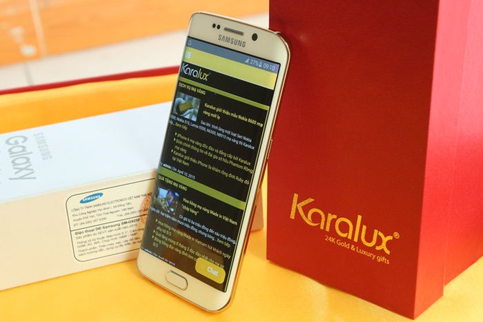 Możesz już kupić Galaxy S6 i S6 edge w obudowach z 24-karatowego złota 15