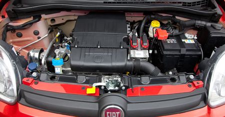Silnik 1.2 8V Fiata jest doskonały? Potencjalne usterki, awarie, problemy