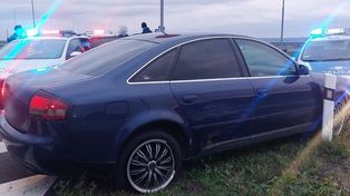 Racibórz: Polsko-czeski pościg za kierowcą audi. Podczas ucieczki wysadził kobietę z dzieckiem i jechał dalej