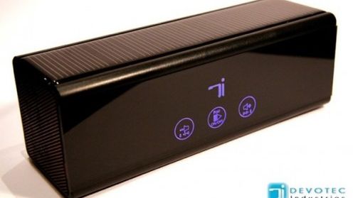 Głośnik z Bluetoothem i panelem słonecznym od Devotec 1