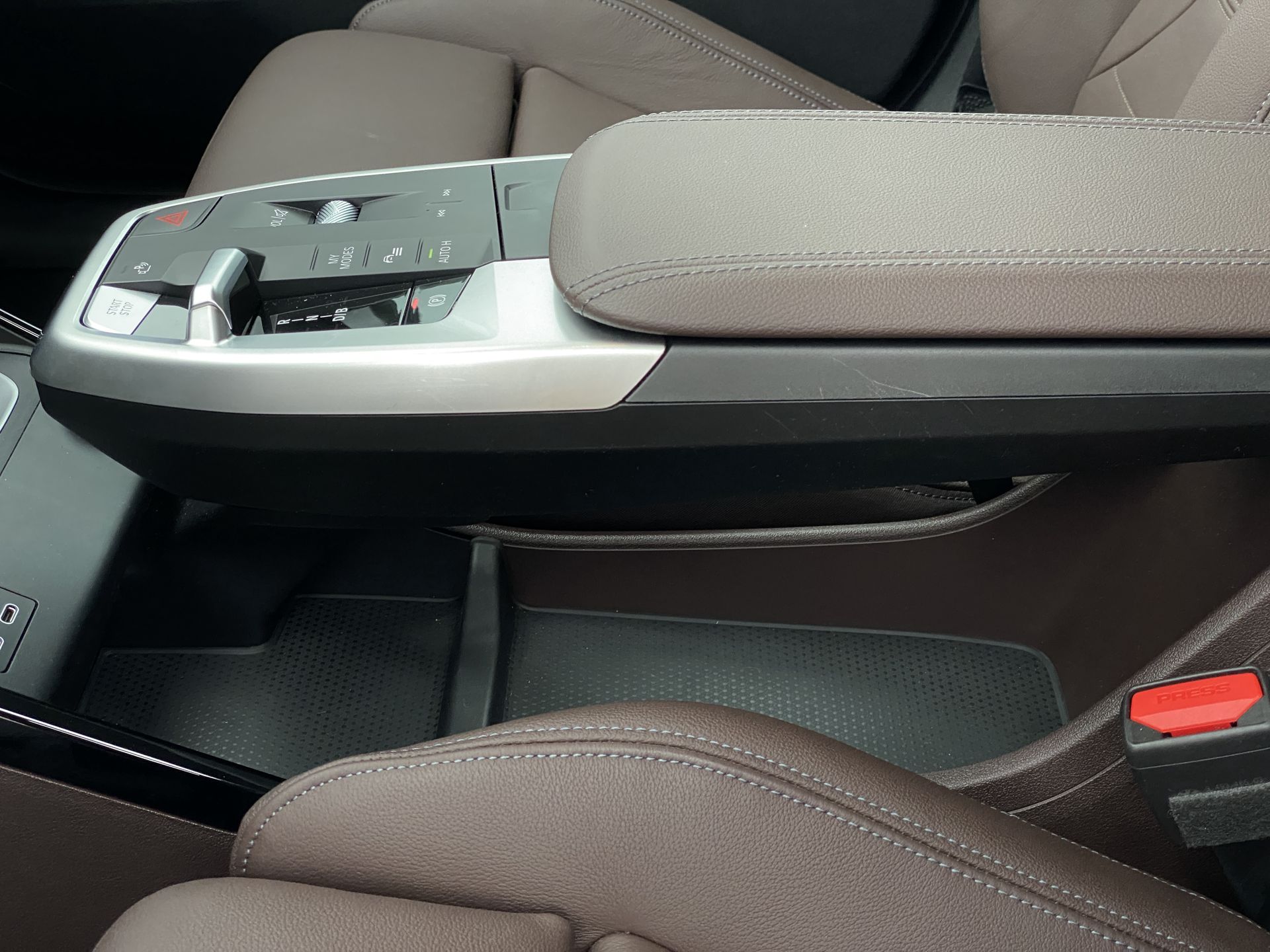 BMW iX1 xDrive30 (2023)