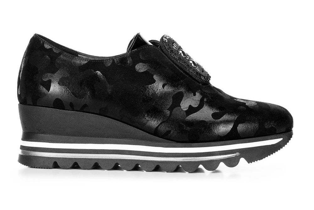 Damskie sneakersy metaliczne na platformie