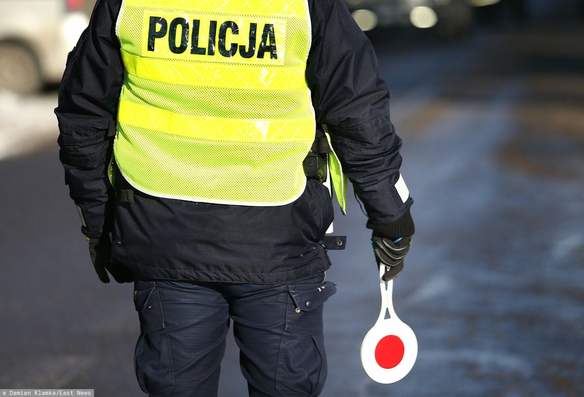 policja, wypadek, kontrola policyjna Policja podsumowuje święta. Niemal 900 nietrzeźwych kierowców