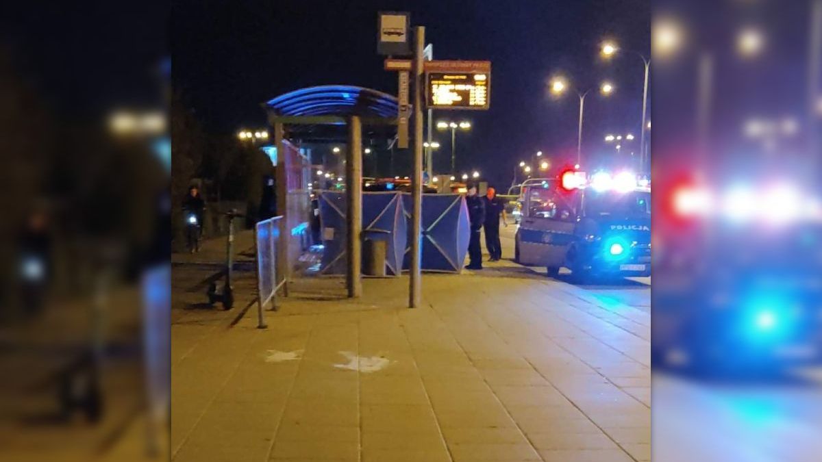 Mężczyzna zmarł na przystanku autobusowym przy al. Tysiąclecia