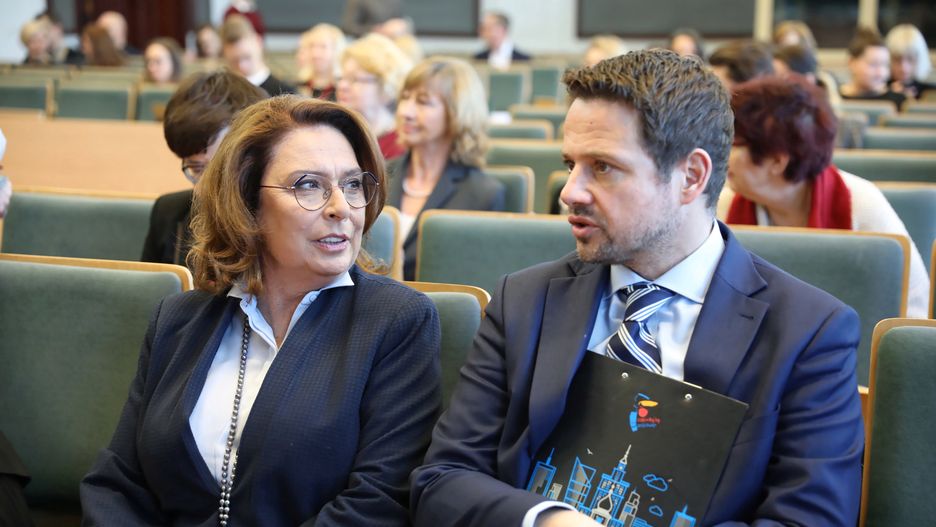 Wybory 2020. Warszawa. Kidawa-Błońska o nieobecności Rafała Trzaskowskiego w Warszawie