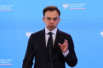 "Trwają prace". Minister nie składa broni ws. regulacji nad rynkiem kryptoaktywów