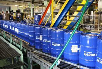 Arktyczne paliwo Lotosu. Dwie cysterny płyną na norweski Spitsbergen