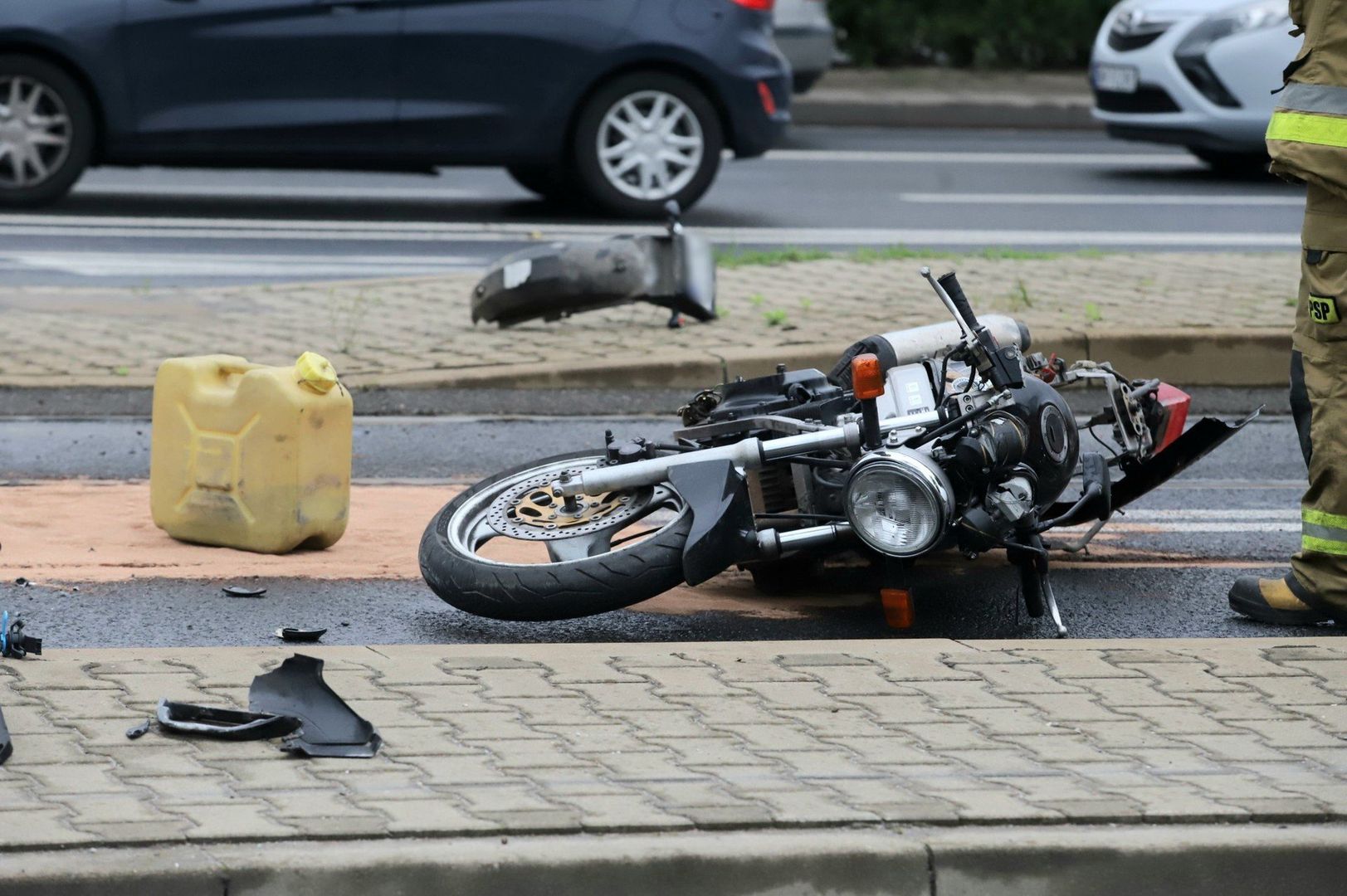 30.05.2025 r. Wypadek motocyklisty na ul. Krakowskiej.