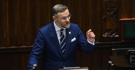 Sejm miał głosować nad wetem. Nagle na mównicę wszedł Bogucki