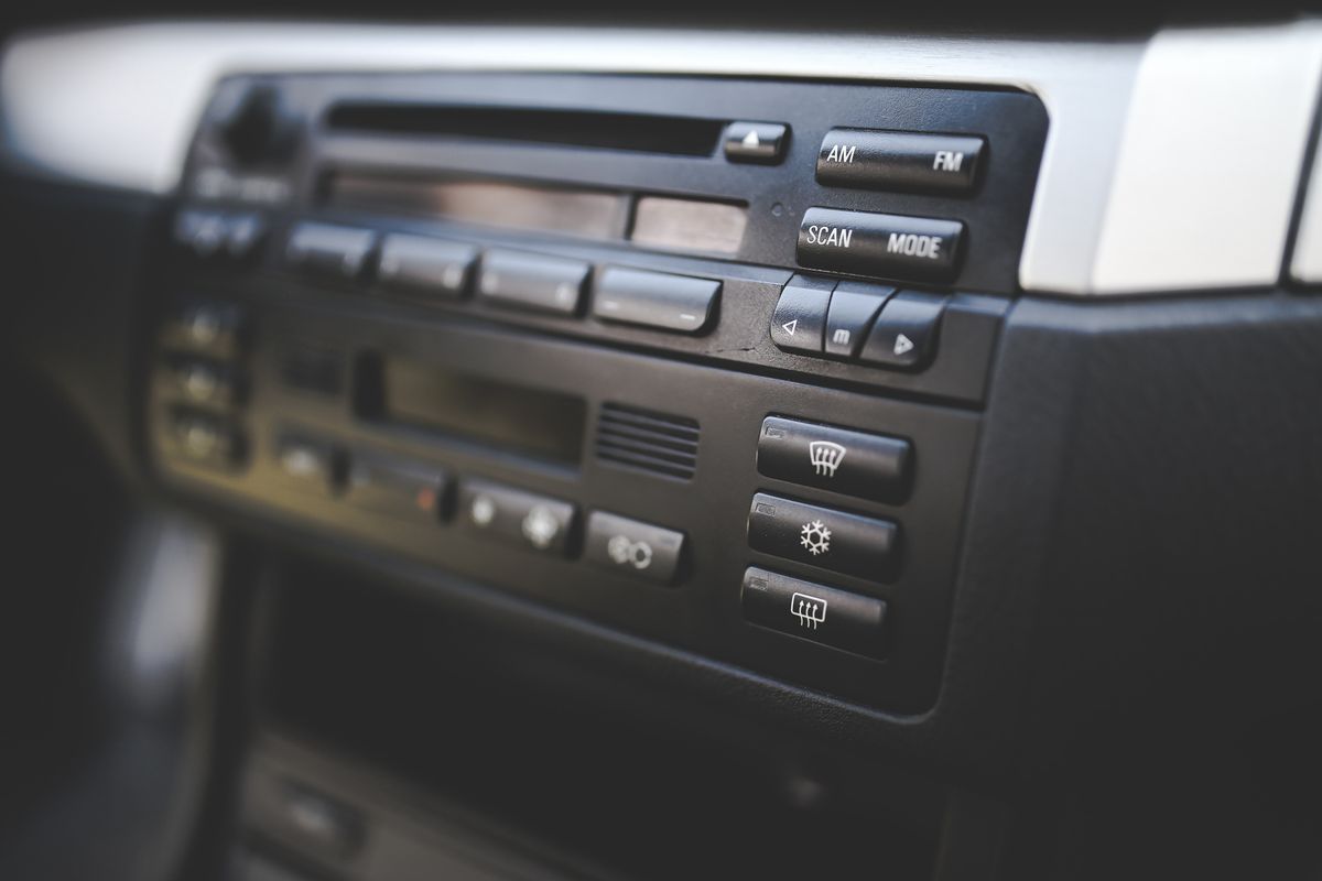 Abonament RTV. Czy trzeba płacić za radio w samochodzie?