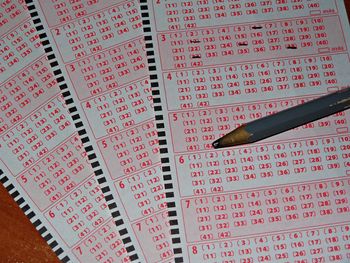 29 milionów złotych w jednej chwili! Padła gigantyczna szóstka w Lotto