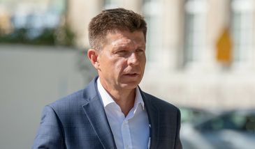 Petru: Obajtek oszukuje Polaków. "Ceny paliw wystrzelą"