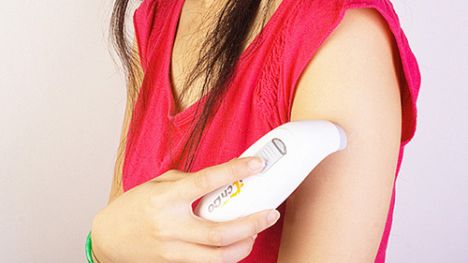 Sposób na ukąszenia komarów - świetlna drapaczka USB 1