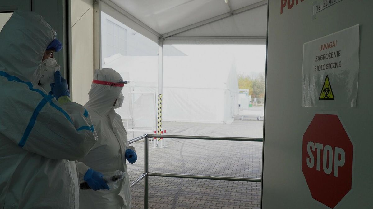 Gwałtowny wzrost nowych zakażeń. Tak źle nie było od maja