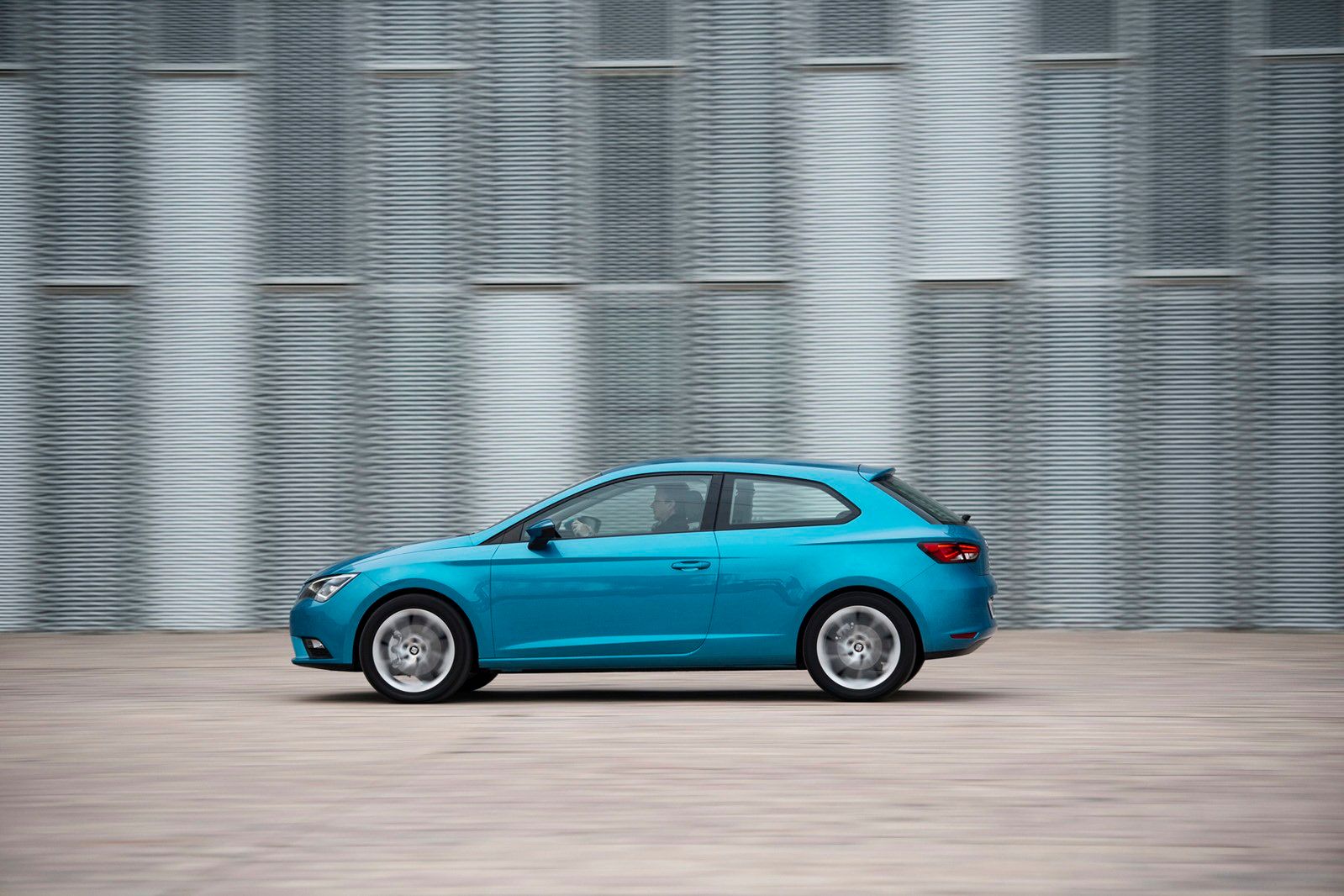 Seat Leon SC na nowych zdjęciach producenta [galeria] 26
