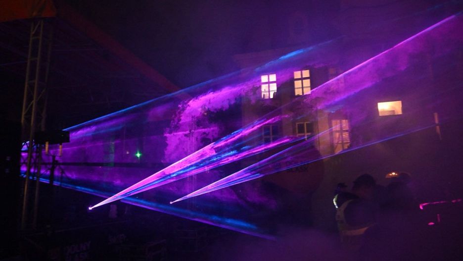Pokaz laserów (Piotr Florek lca.pl)