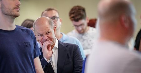 Wybory w Niemczech. Sondaże: fatalny wynik partii kanclerza Scholza, wygrywają konserwatyści