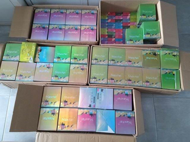 Lubelscy policjanci zabezpieczyli blisko 1000 nielegalnych jednorazowych papierosów elektronicznych (zdjęcia)