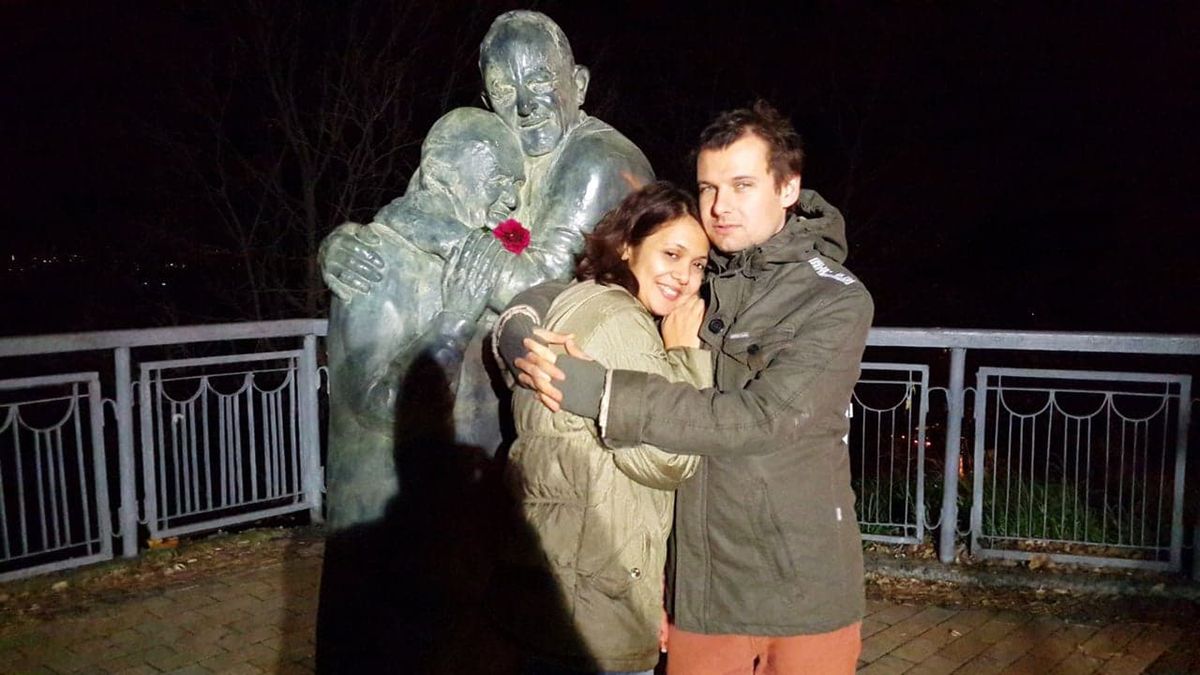 Maciej Roszkowski wspólnie z żoną niosą pomoc uchodźcom z Ukrainy. Sami poznali się w Kijowie