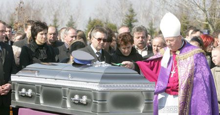Pożegnanie policjantów zastrzelonych w Sieradzu