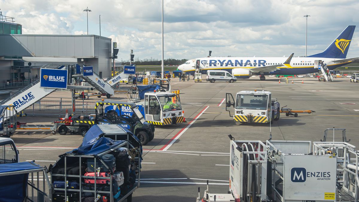 W sieci zrobiło się głośno o bagażach Ryanaira