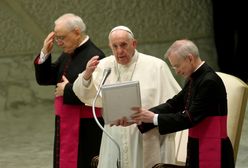 Papież zaapelował o powszechność szczepień przeciw COVID-19