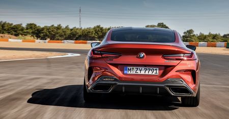 Pierwsze BMW M850i w Polsce sprzedane na aukcji za rekordową sumę. Właściciel dostanie go przed premierą pod jednym warunkiem