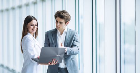 ASUS prezentuje nowe laptopy ZenBook 13 i 14 - specyfikacja dla fanów Intel i AMD