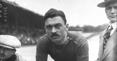 Gabriel Poulain. As przestworzy na rowerze?