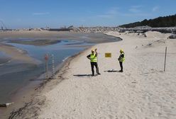 "Bursztynowa rura" na przekopie Mierzei Wiślanej. Do akcji wkroczyła policja