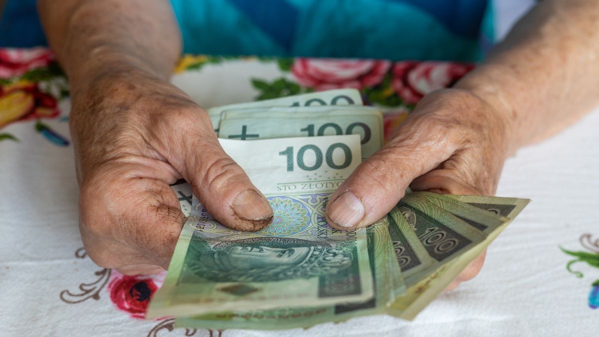 Część seniorów dostanie przedświąteczne prezenty