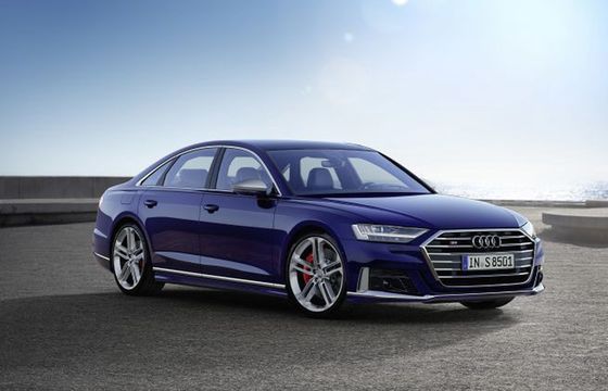 Audi: nowe Audi S8, czyli luksusowa limuzyna o sportowej stylistyce (wideo)