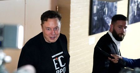 Coraz bardziej napięta sytuacja w Tesli. Rośnie poparcie dla strajku