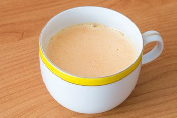 W PRL wszyscy zajadali ten deser. Zamieniam cukier i wychodzi jeszcze smaczniejszy