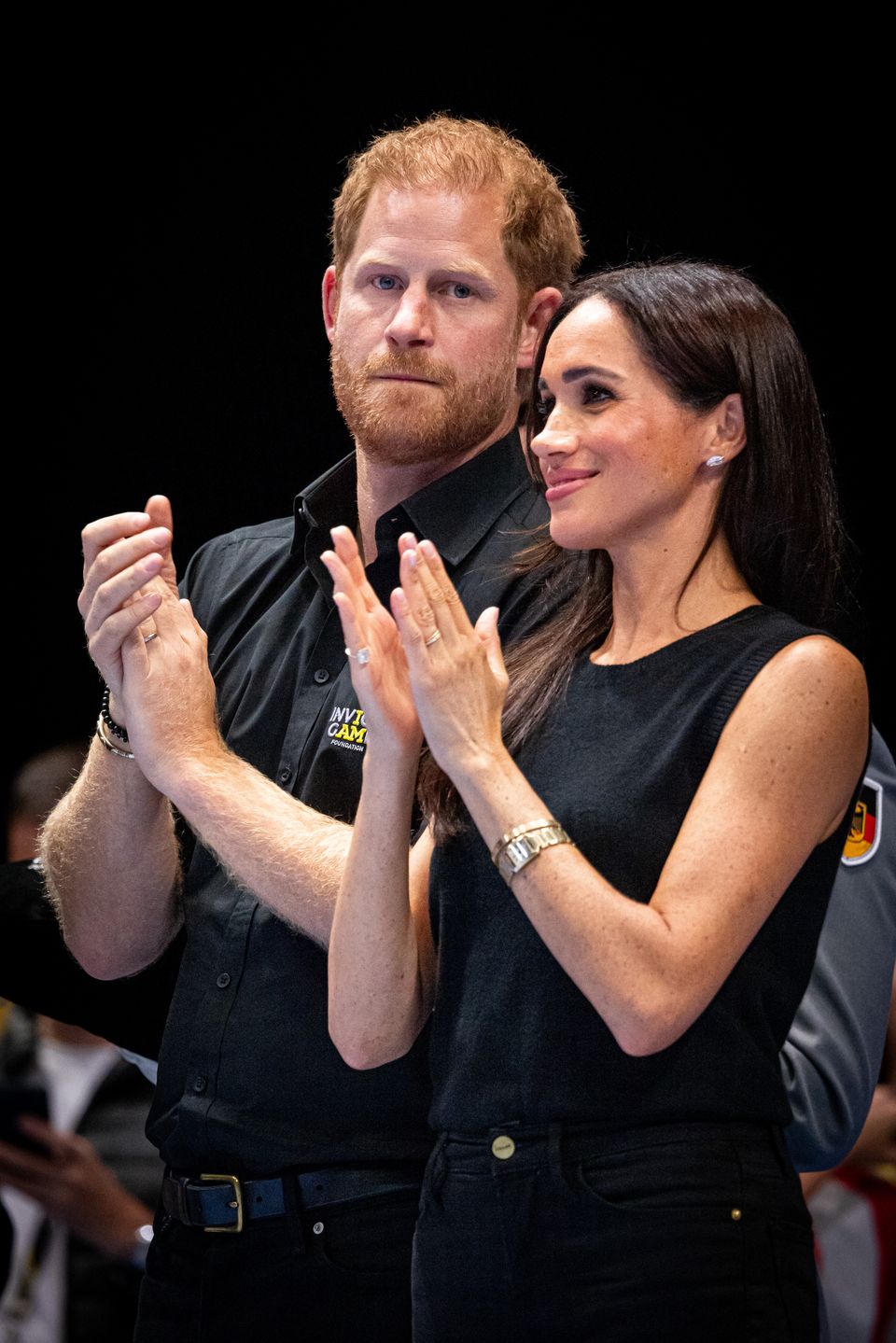Królowa Elżbieta była wściekła na Harry'ego i Meghan?