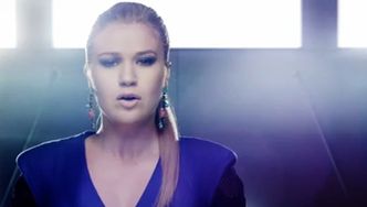 Zobaczcie nowy teledysk Kelly Clarkson!