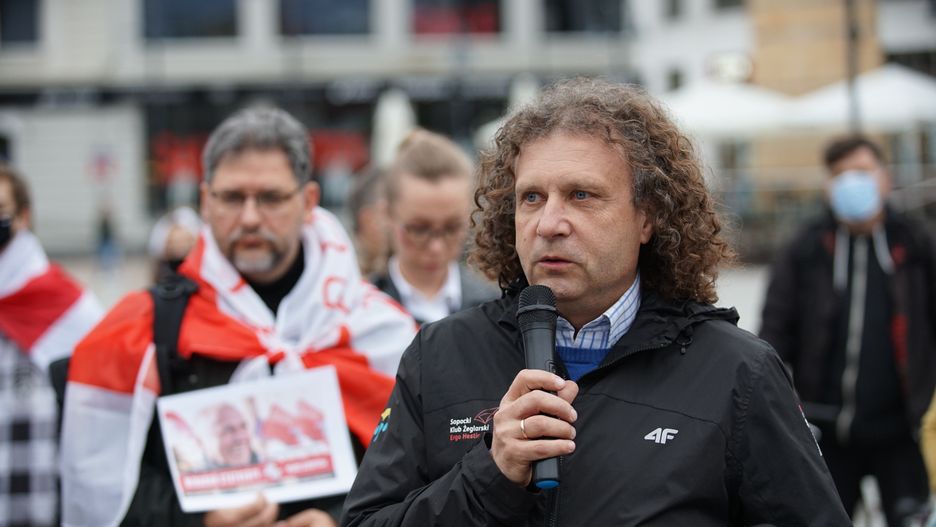 Mayor of Sopot Jacek Karnowski speaks to the crowd. Belarusians living in Poland and their Polish supporters with historical white-red-white flags and anti Lukashenko slogans are seen in Sopot, Poland on 25 May 2021 People gathered to support Belarusian opposition and arrested in Minsk Roman Protasevich former editor in chief of the Nexta (Nehta) Telegram and youtube channel covering the Belarusian protests. (Photo by Michal Fludra/NurPhoto via Getty Images)