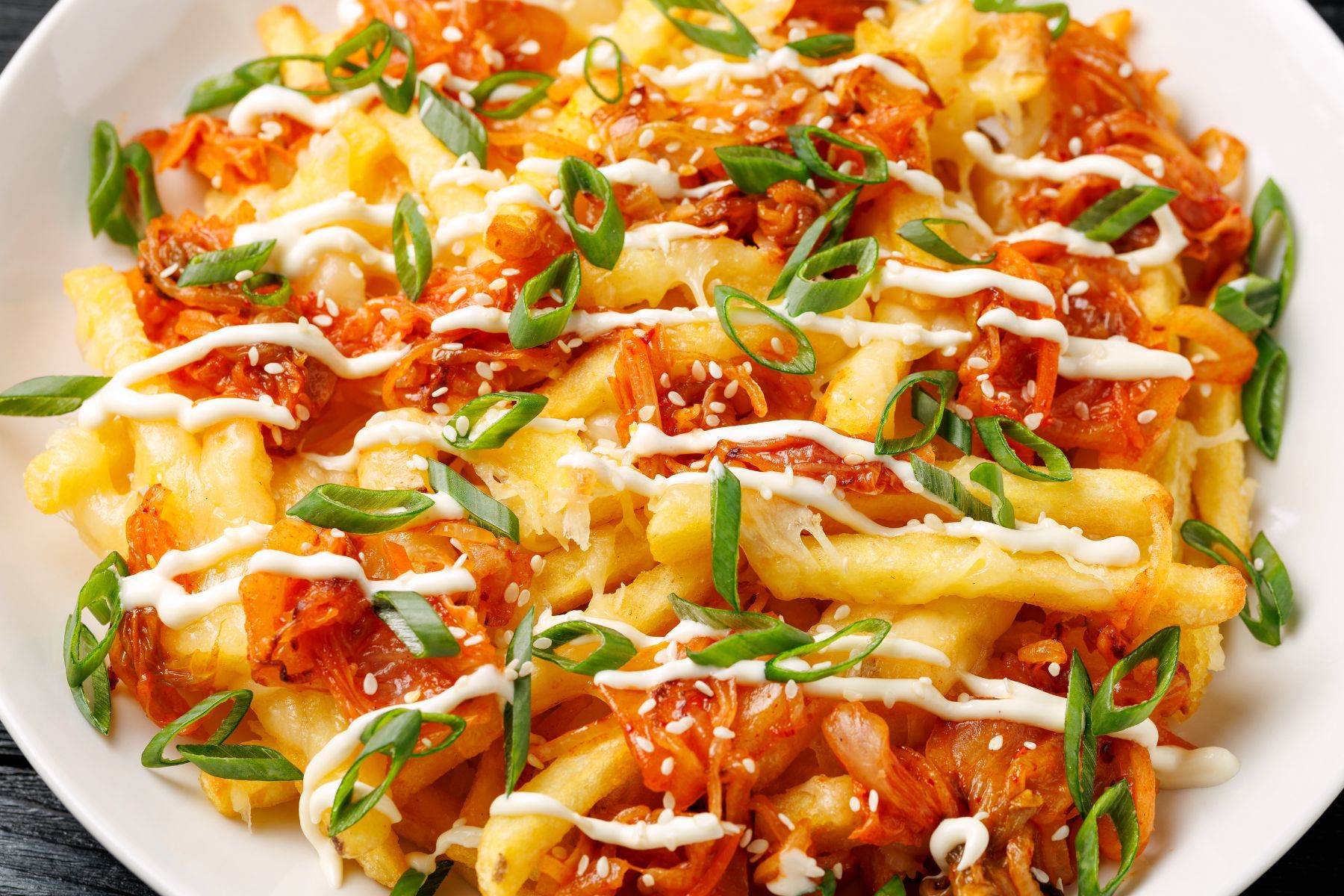 Ułóż na frytkach i jedz dla zdrowia. Ten dodatek zbawiennie działa na jelita