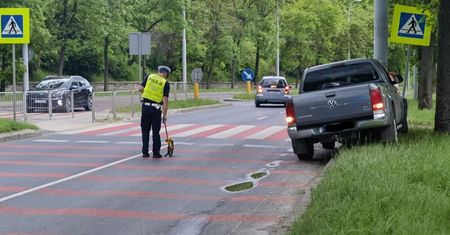 Wystarczyła chwila nieuwagi, gwałtowny manewr i bum! Na miejscu pracuje policja [ZDJĘCIA]