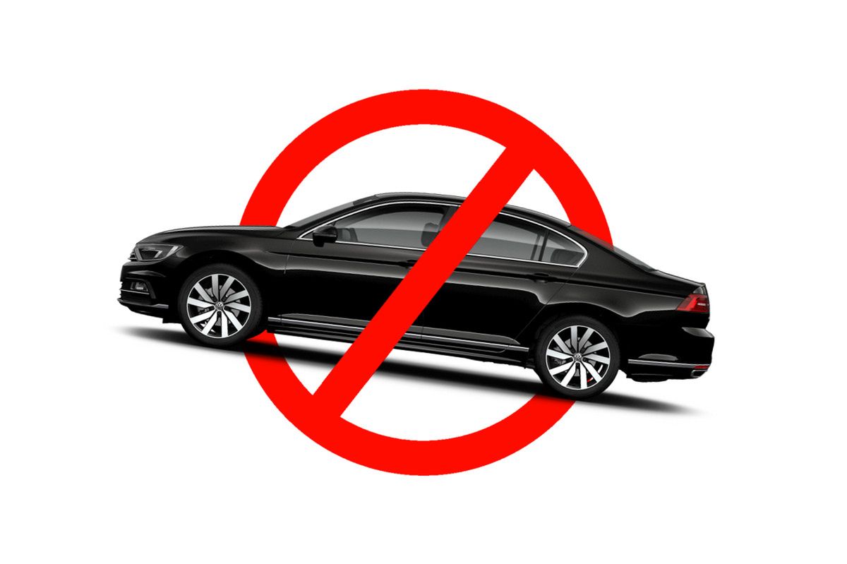 Czarne auta muszą zniknąć z ulic stolicy Turkmenistanu. Prezydent kraju ich nie lubi