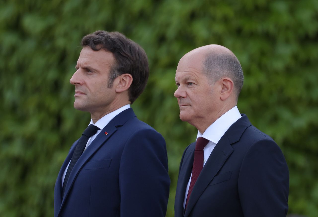 Kolejna rozmowa z Putinem. Macron i Scholz w ogniu krytyki 