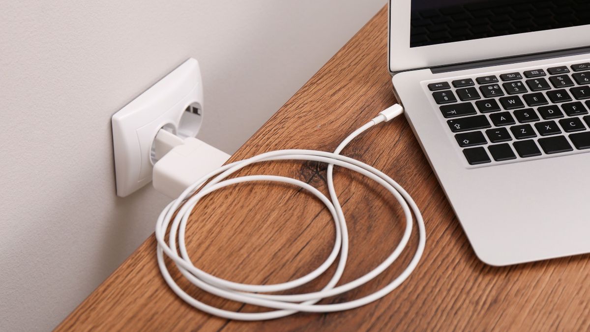 Jak zmniejszyć zużycie prądu komputera?