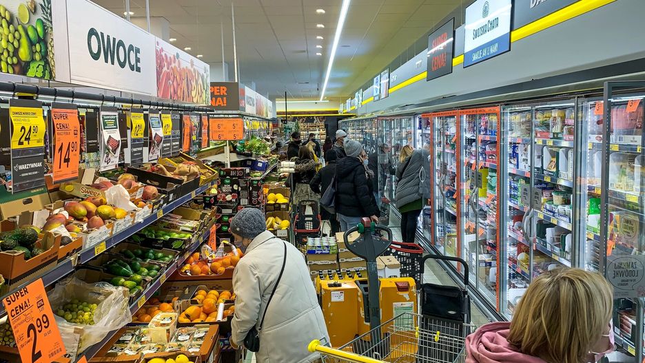 Zakaz handlu w Wigilię. Polacy powiedzieli, kiedy chcą robić zakupy