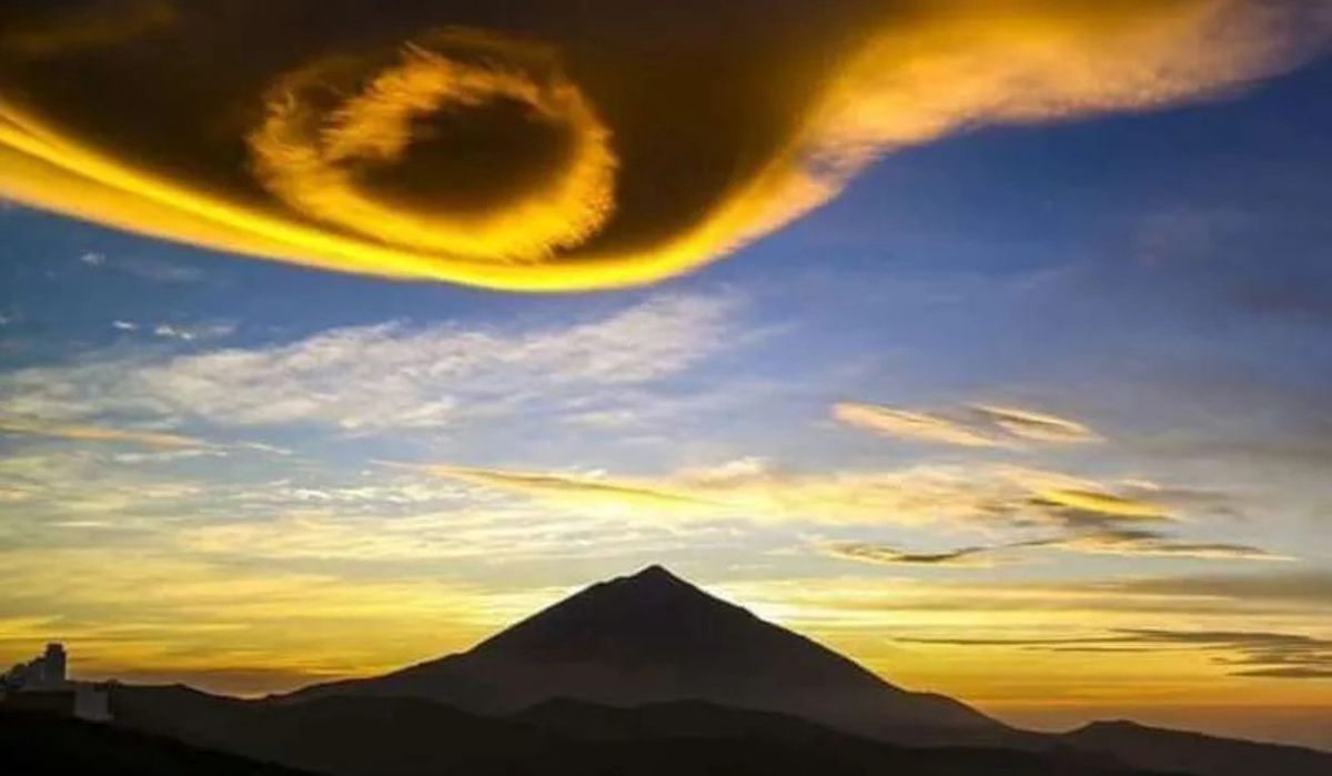 Mieszkańcy Wysp Kanaryjskich oraz turyści mogli zaobserwować niezwykłe zjawisko na niebie
