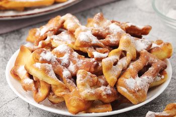 Faworki robię tylko z tej mąki. Wychodzą lżejsze i bardziej chrupiące niż babcine