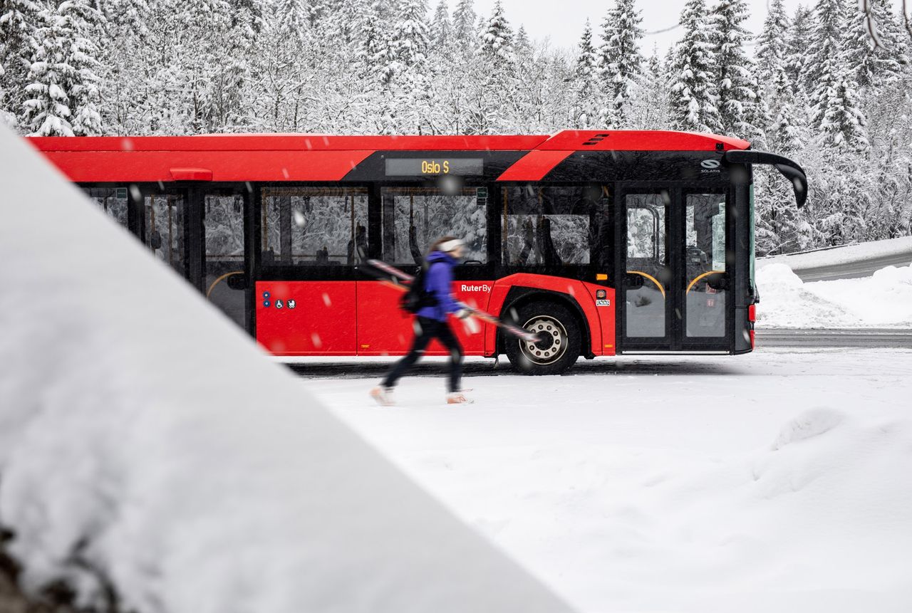 Masowe rozładowanie. Elektryczne autobusy sparaliżowały Oslo