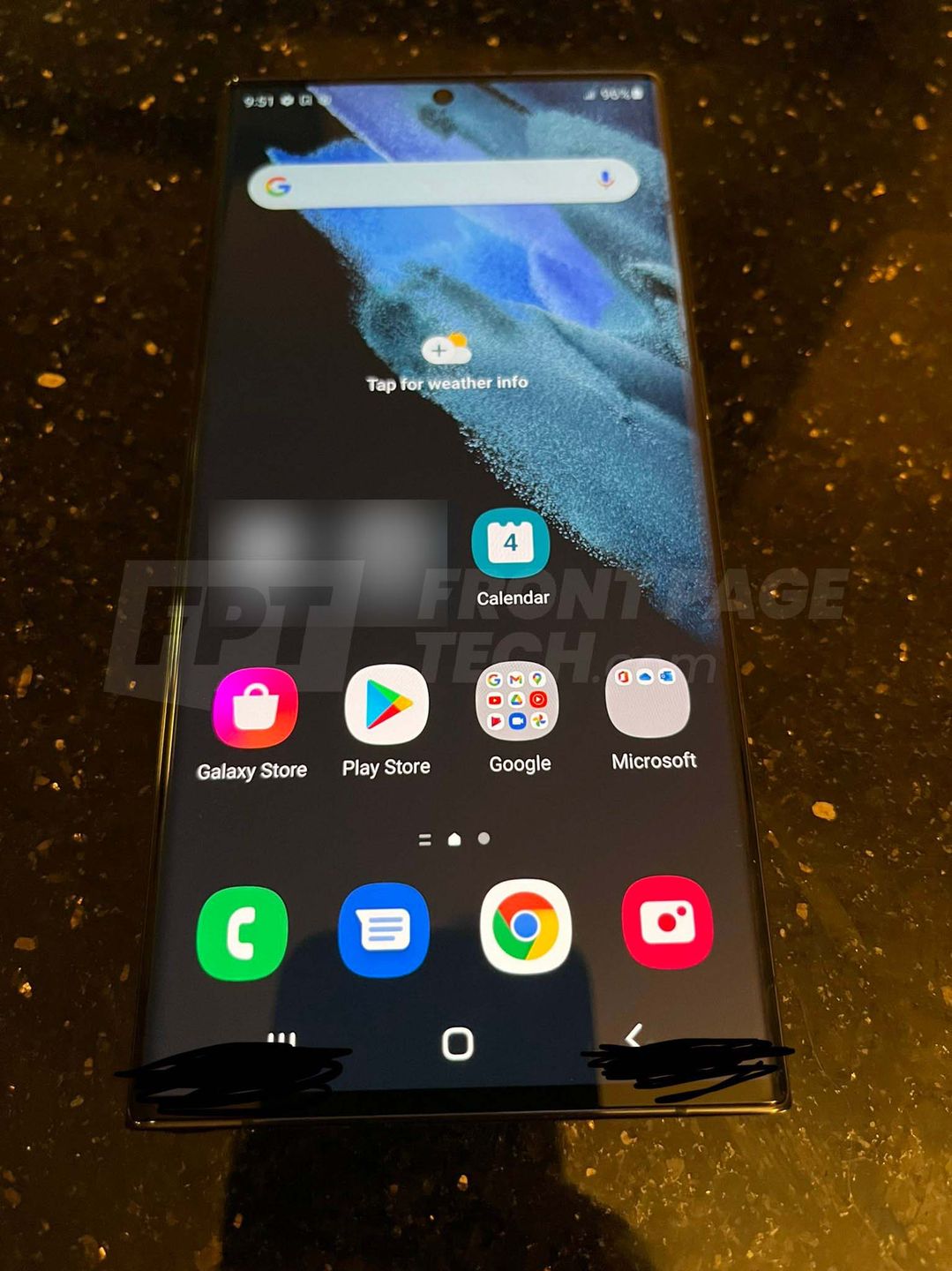 Samsung Galaxy S22 Ultra przyłapany na zdjęciach. Przecieki o rysiku się potwierdzają 3