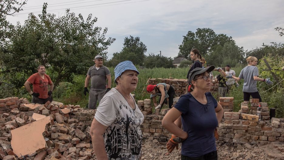 Rząd Ukrainy rozpoczyna masową ewakuację mieszkańców zagrożonych terenów